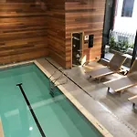 Stylish Cbd Apartment In The Heart Of Auckland