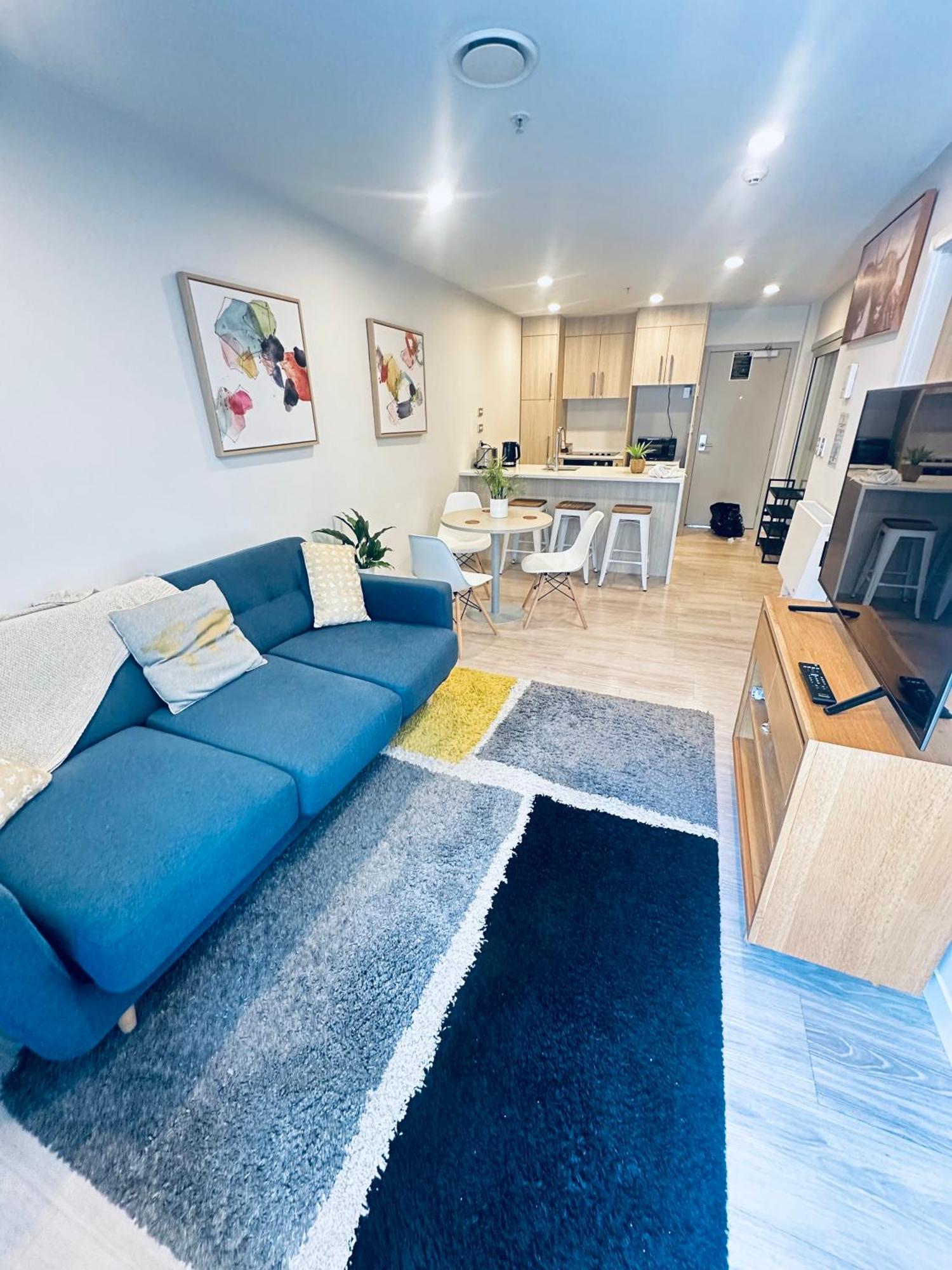Apartment Stylish Cbd In The Heart Of