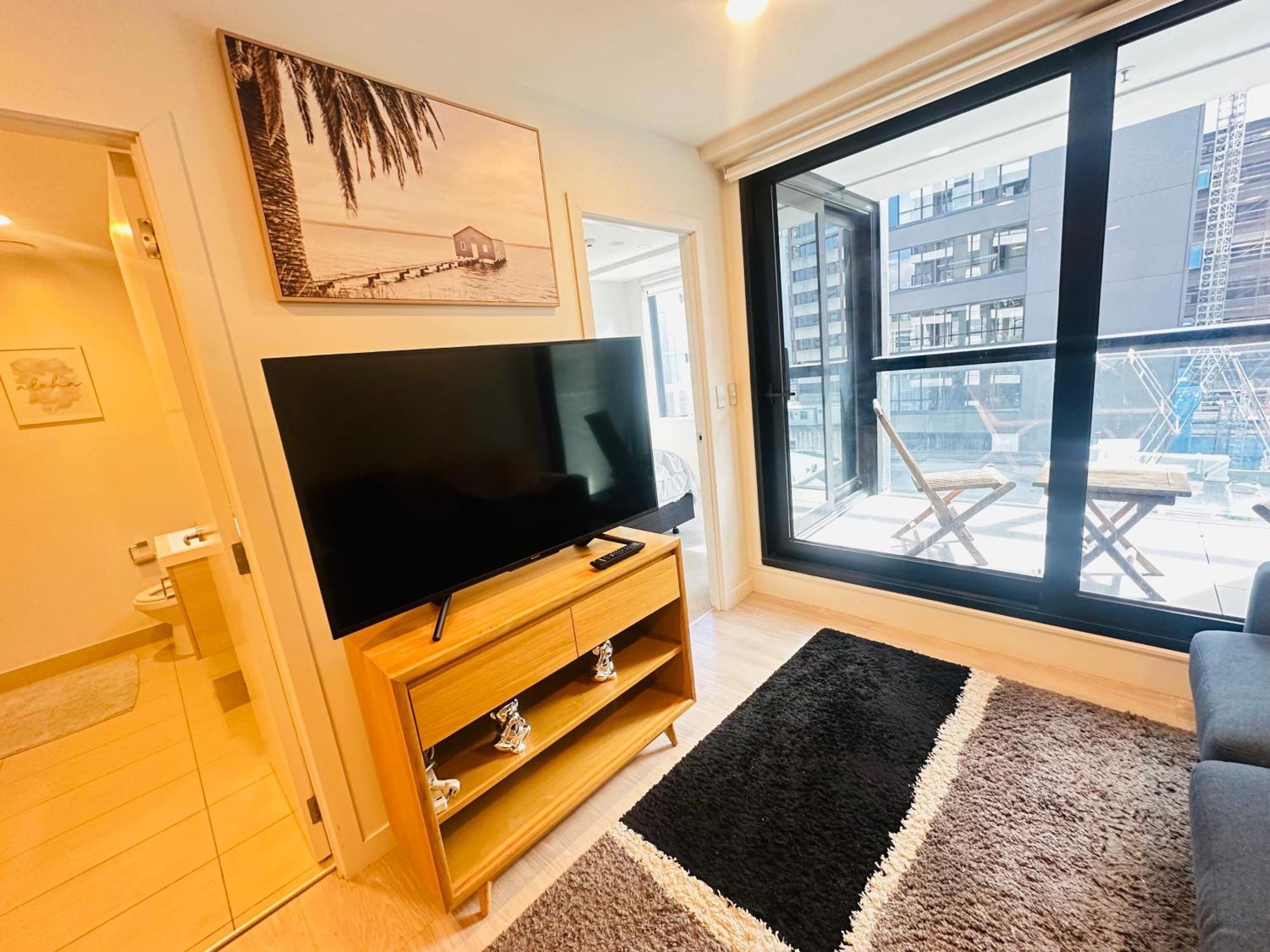 Apartment Stylish Cbd In The Heart Of *