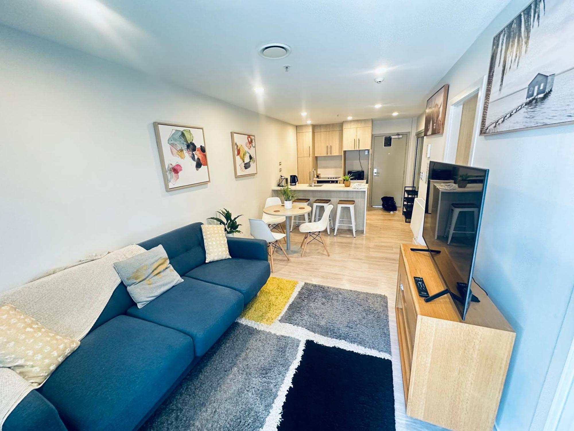 Stylish Cbd In The Heart Of Apartment Auckland